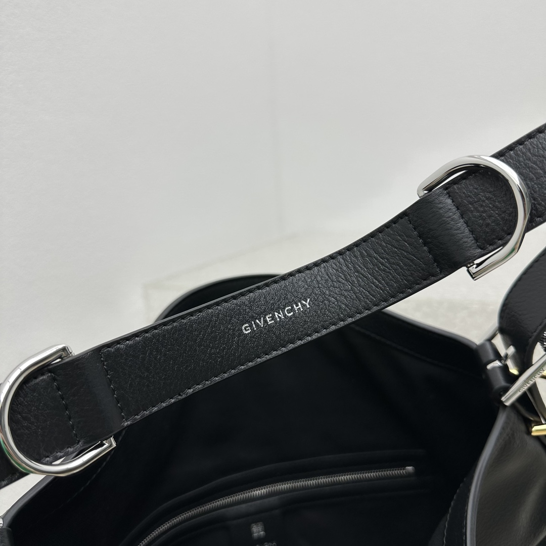 Givenchy Medium Voyou Bag In Leather(32-37-6.5cm) - FashionPlug