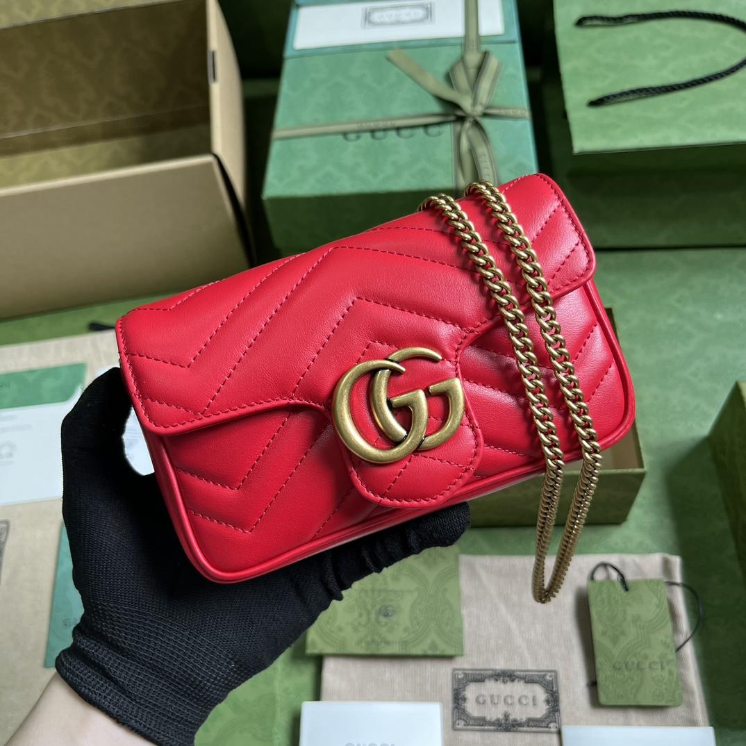 Gucci GG Marmont Matelassé Super Mini Bag (16.5-10-4.5cm) - FashionPlug