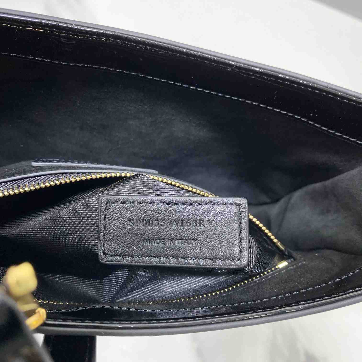 Saint Laurent Le 5 À 7 In Patent Leather - FashionPlug