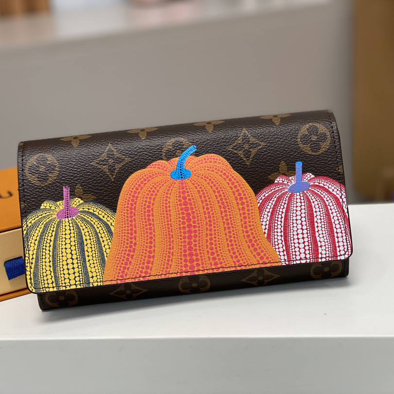Louis Vuitton LV x YK Sarah Wallet (19 x 10.5 x 2 cm)    M82114 - FashionPlug
