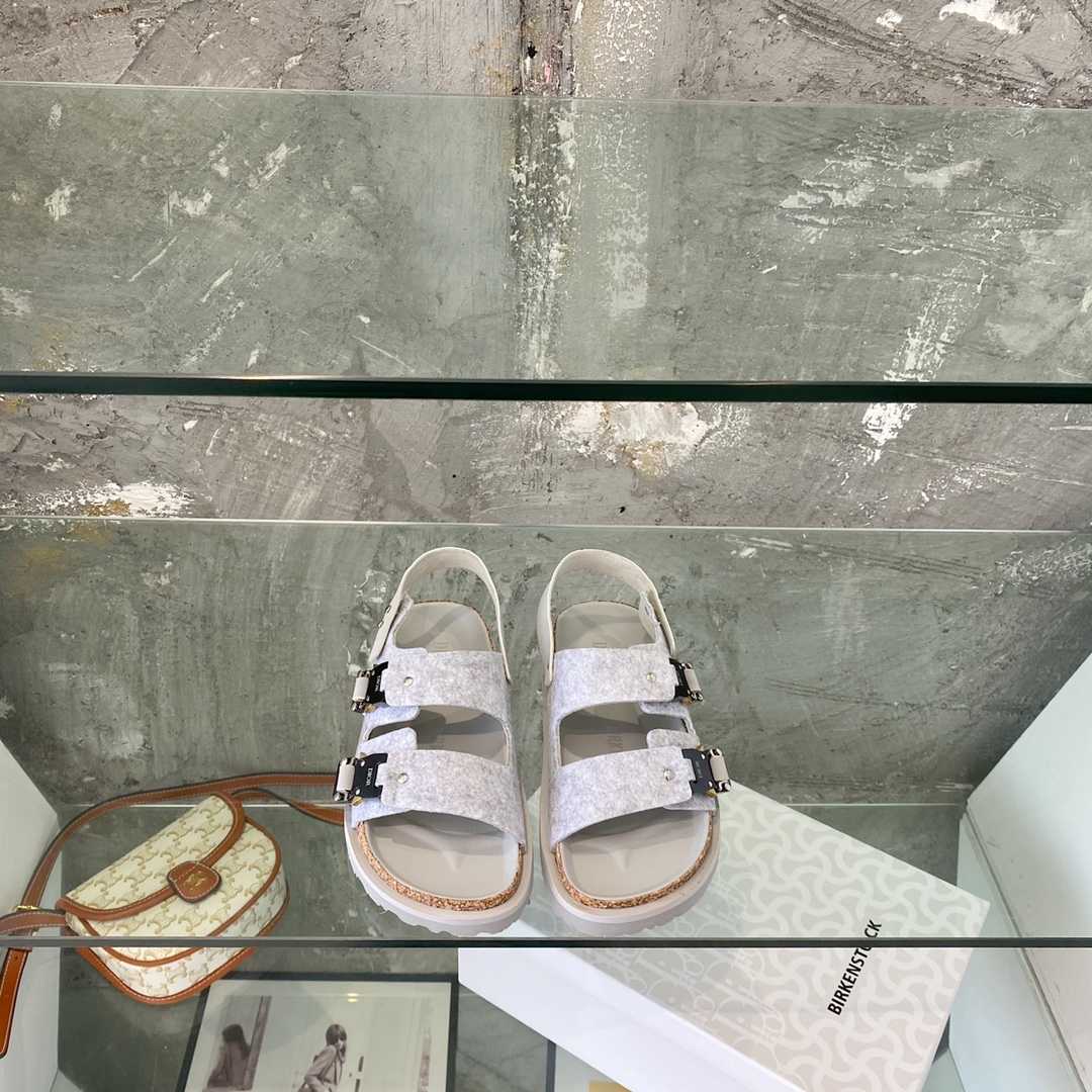 Dior Sandal - FashionPlug