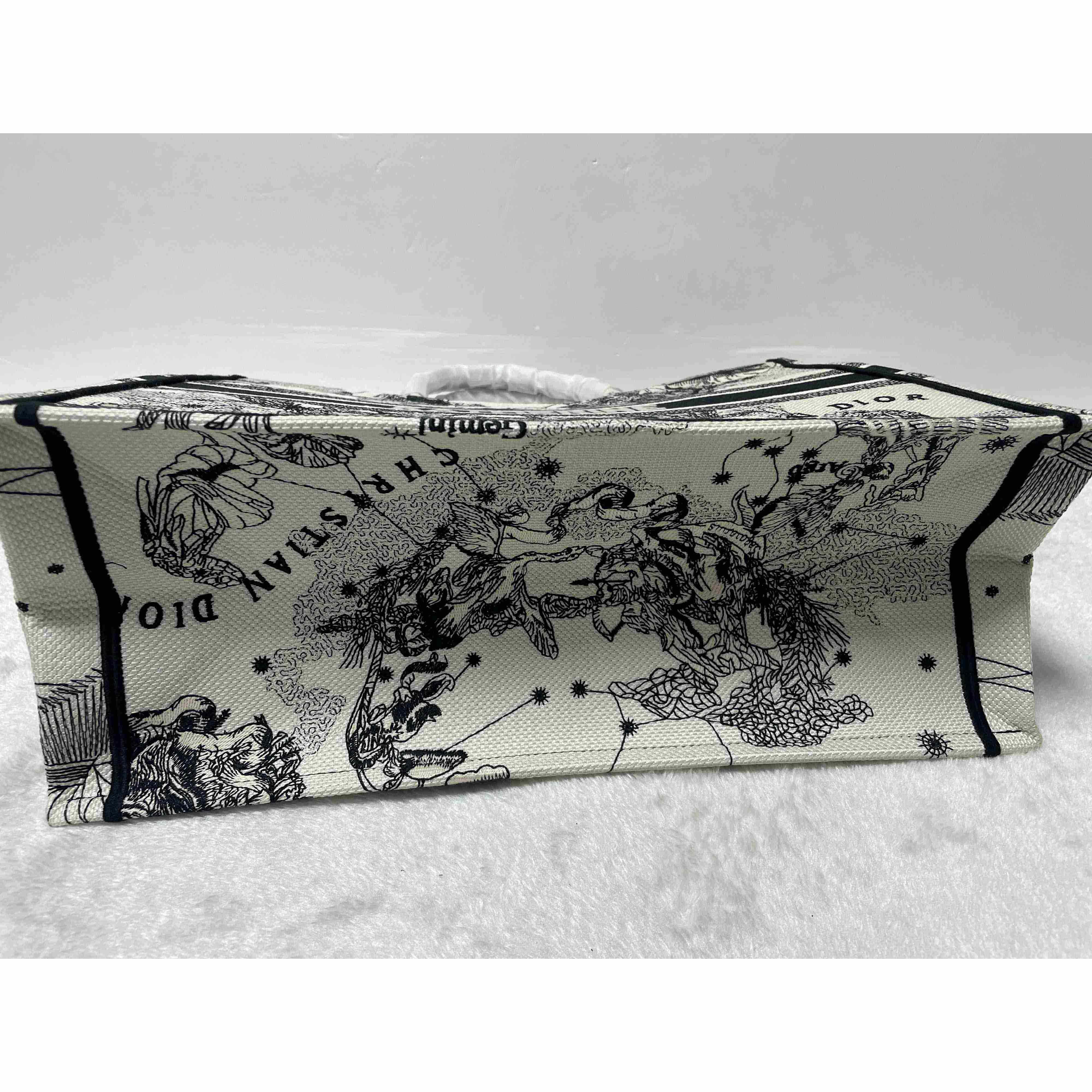 Dior Oblique Embroidered Book Tote(41.5-25-18cm) (50% Off Sale) pb139 - FashionPlug