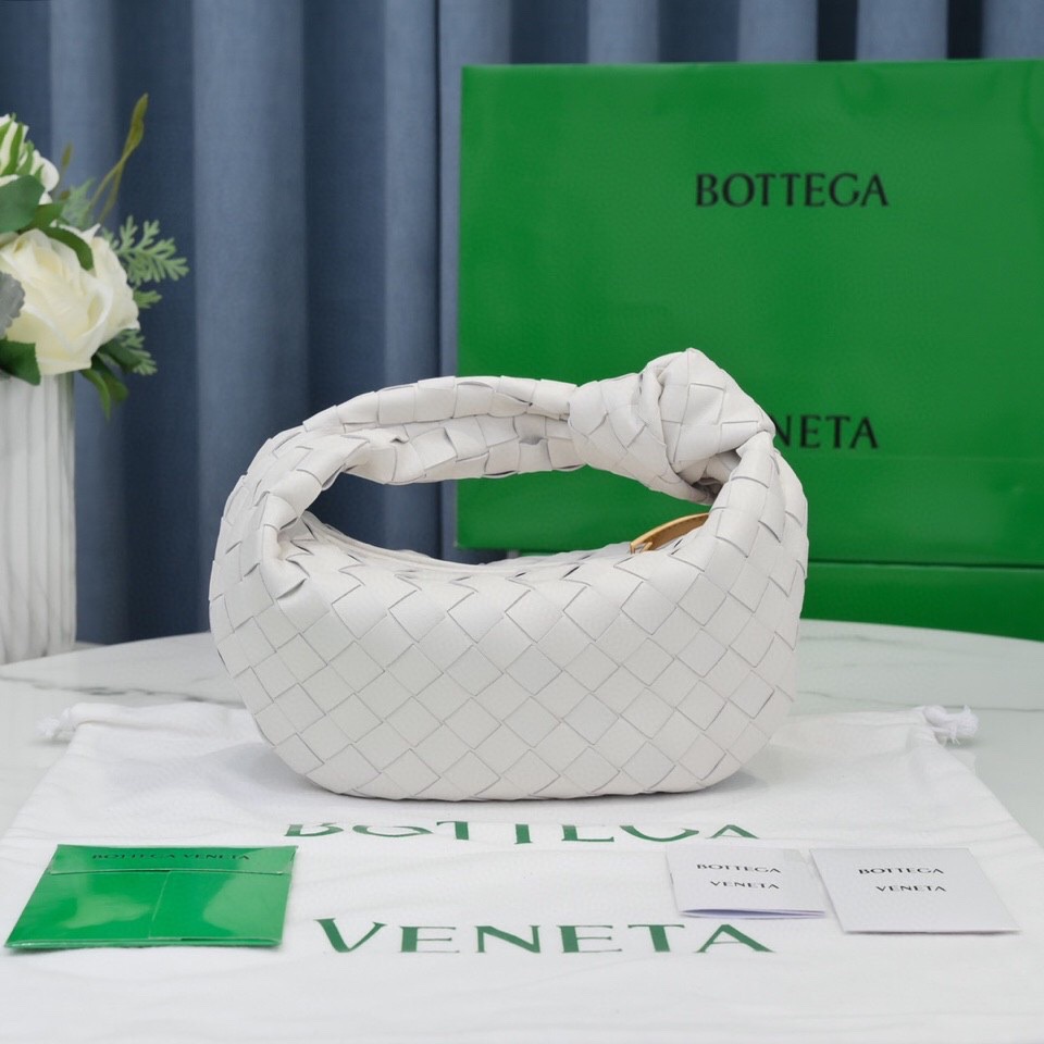 Bottega Veneta Mini Jodie - FashionPlug