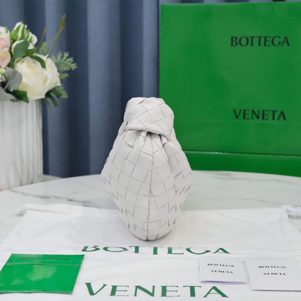 Bottega Veneta Mini Jodie - FashionPlug