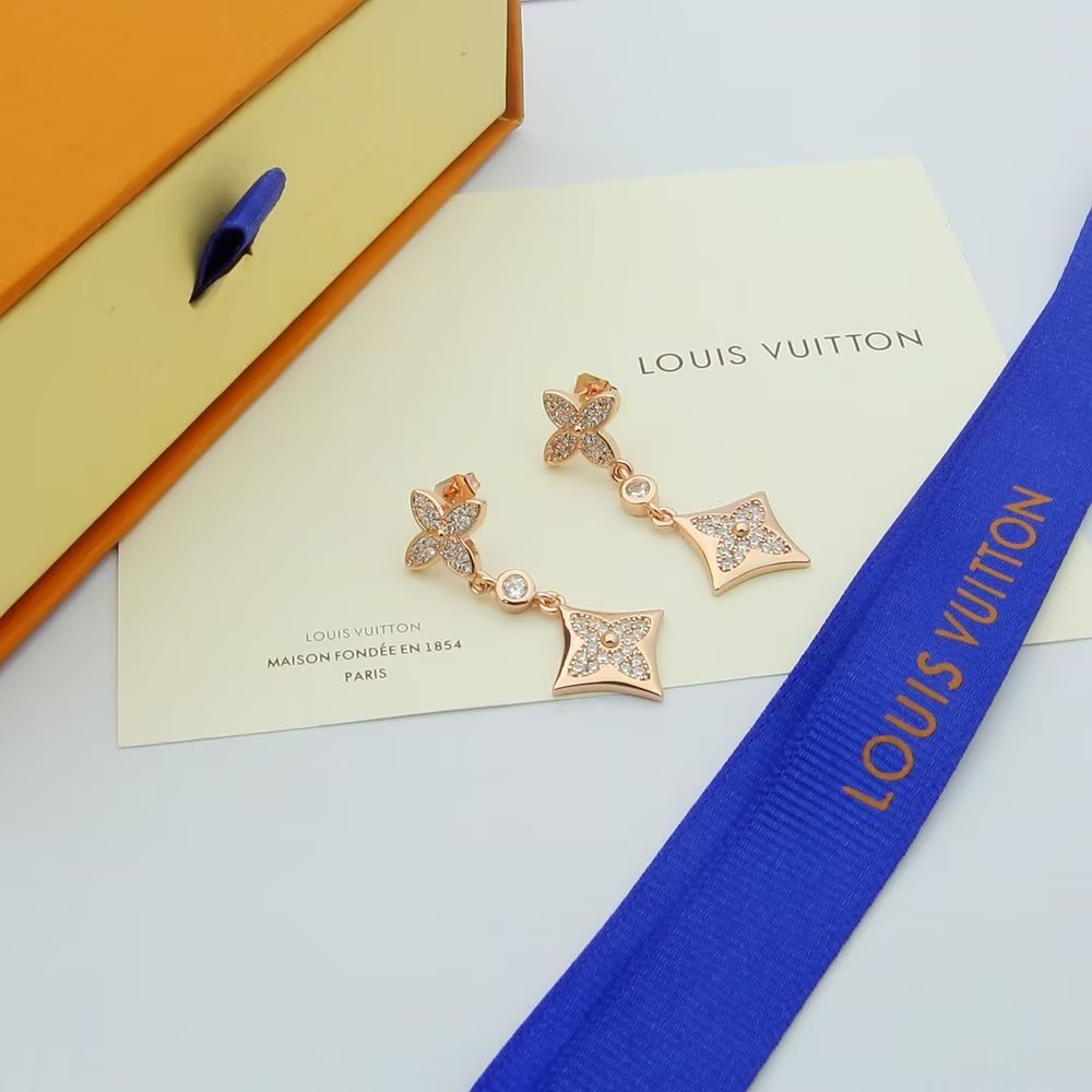 Louis Vuitton Color Blossom Long Earrings, White Gold And Diamonds   Q96501 - FashionPlug