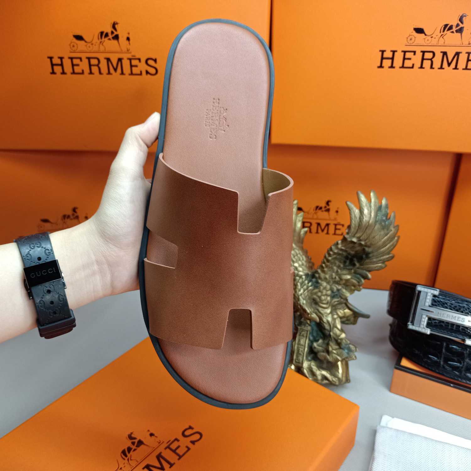 Hermes Izmir Sandal - FashionPlug