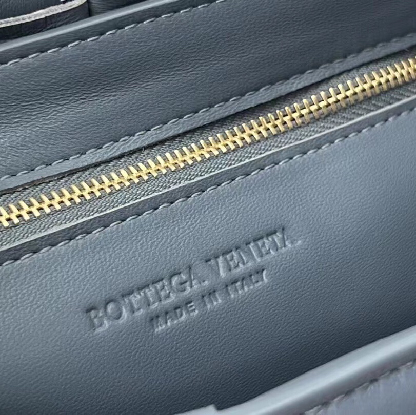 Bottega Veneta Padded Cassette - FashionPlug