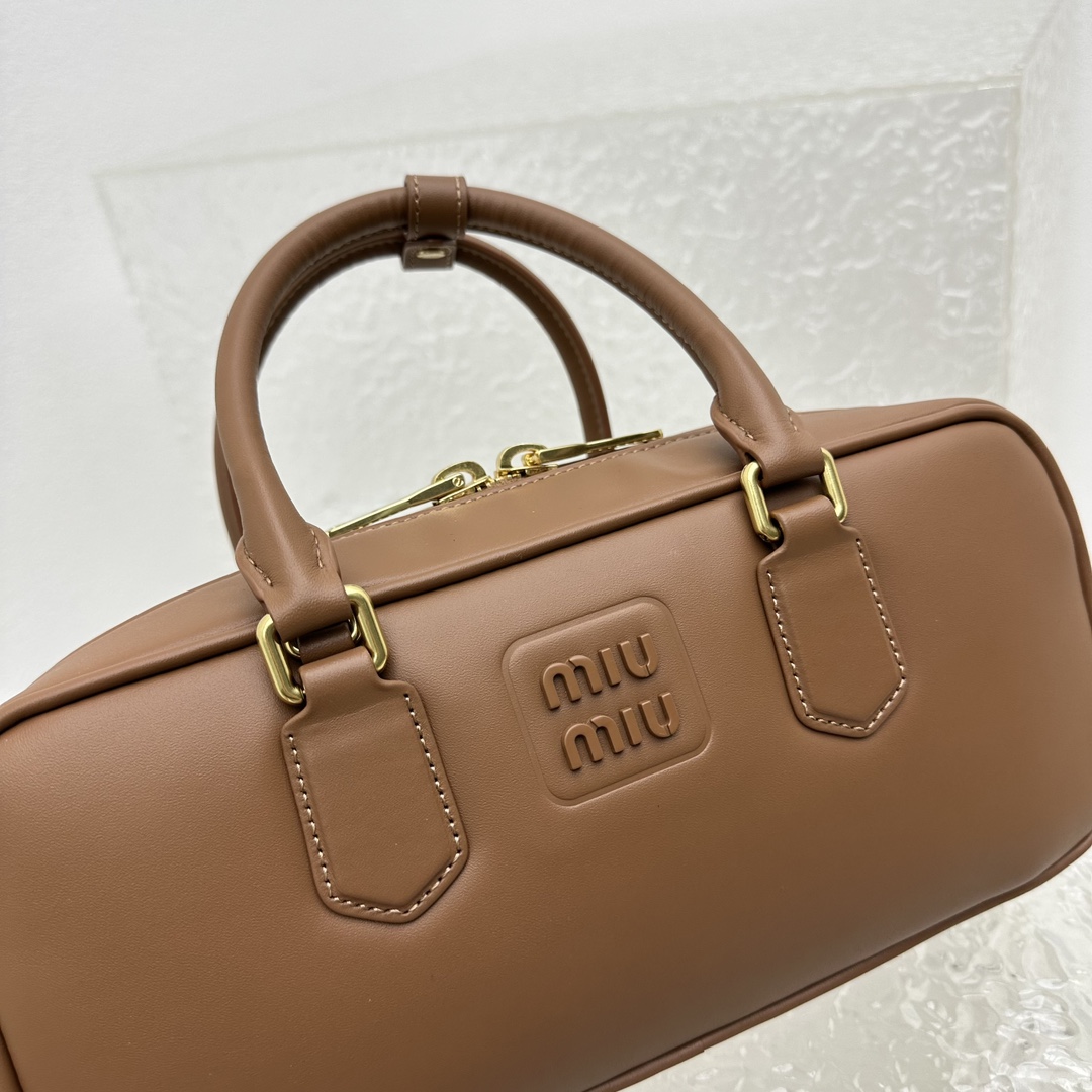 Miu Miu Arcadie leather bag - FashionPlug