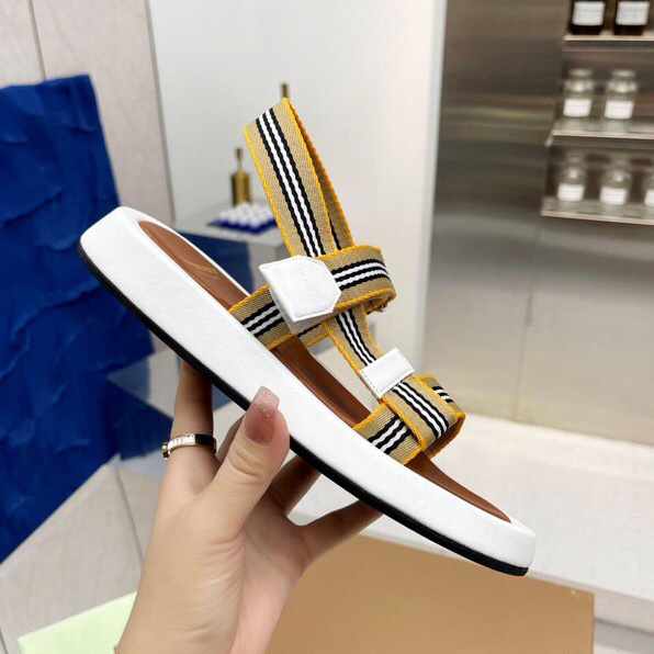 Burberry Icon Stripe Flat Sandals - FashionPlug