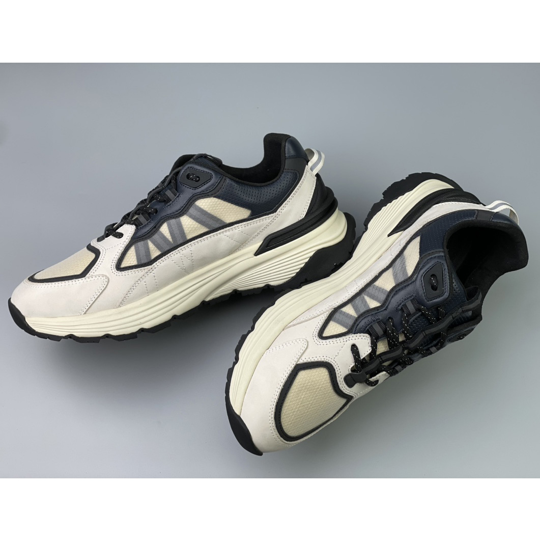 Moncler Lite Runner Low Top Sneaker - FashionPlug