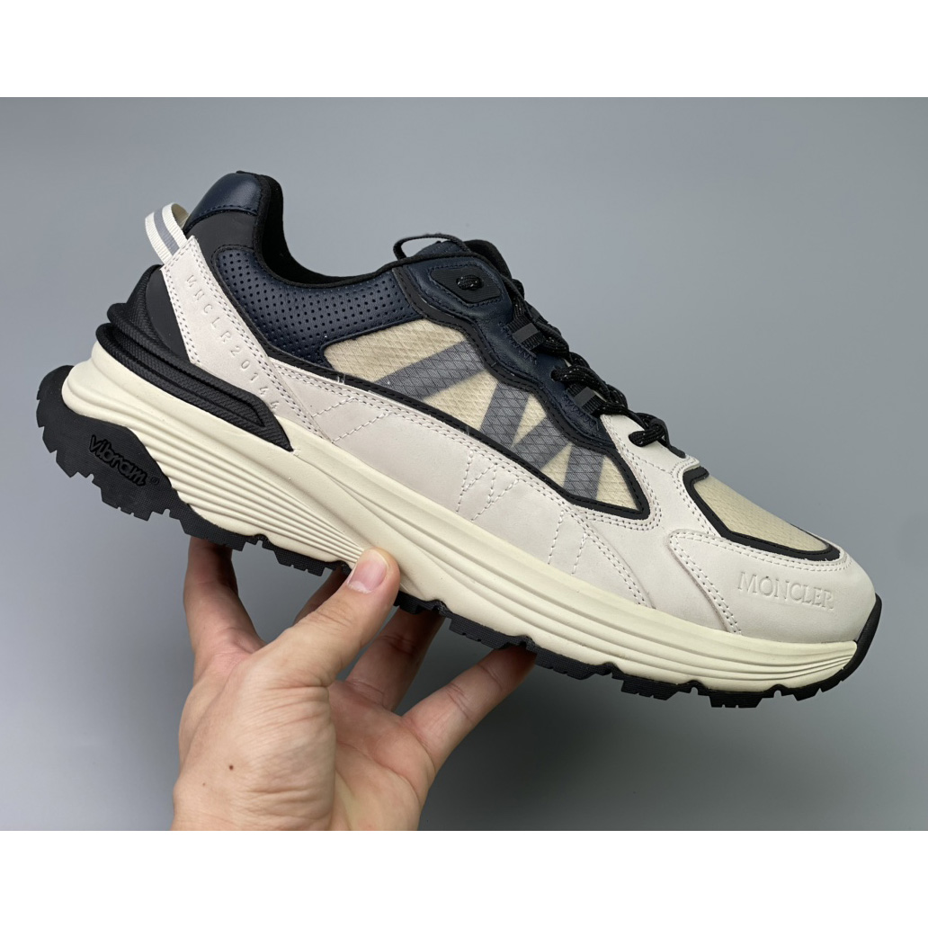 Moncler Lite Runner Low Top Sneaker - FashionPlug