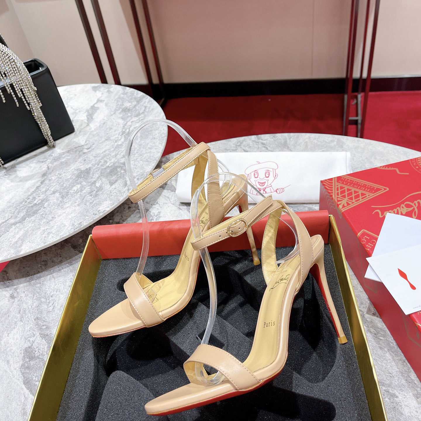 Christian Louboutin Loubi Queen Sandals - Nappa leather - Nude - FashionPlug