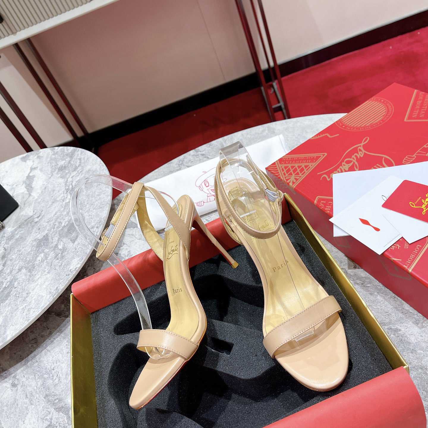 Christian Louboutin Loubi Queen Sandals - Nappa leather - Nude - FashionPlug
