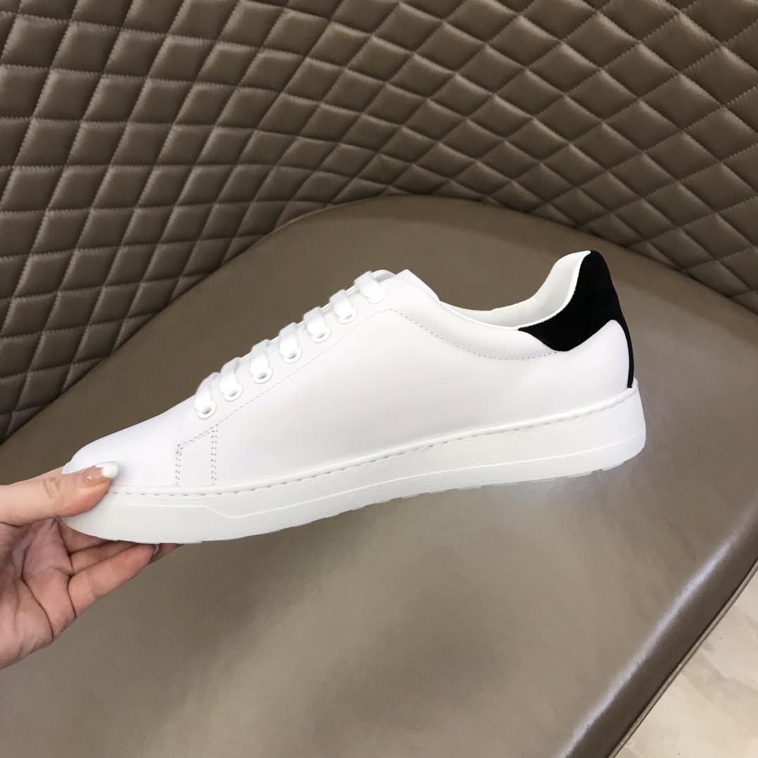 Ferragamo Gancini Sneaker - FashionPlug