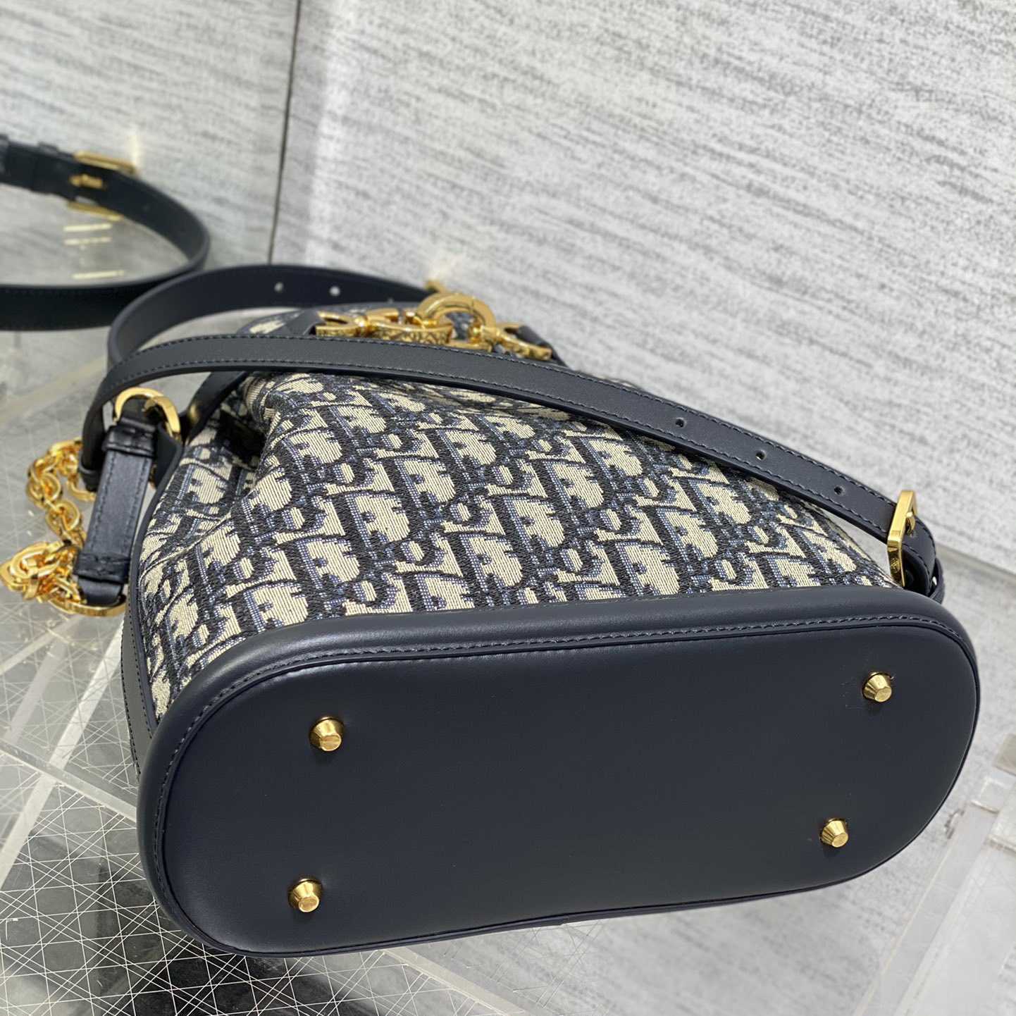 Dior Medium C'est Dior Bag - FashionPlug