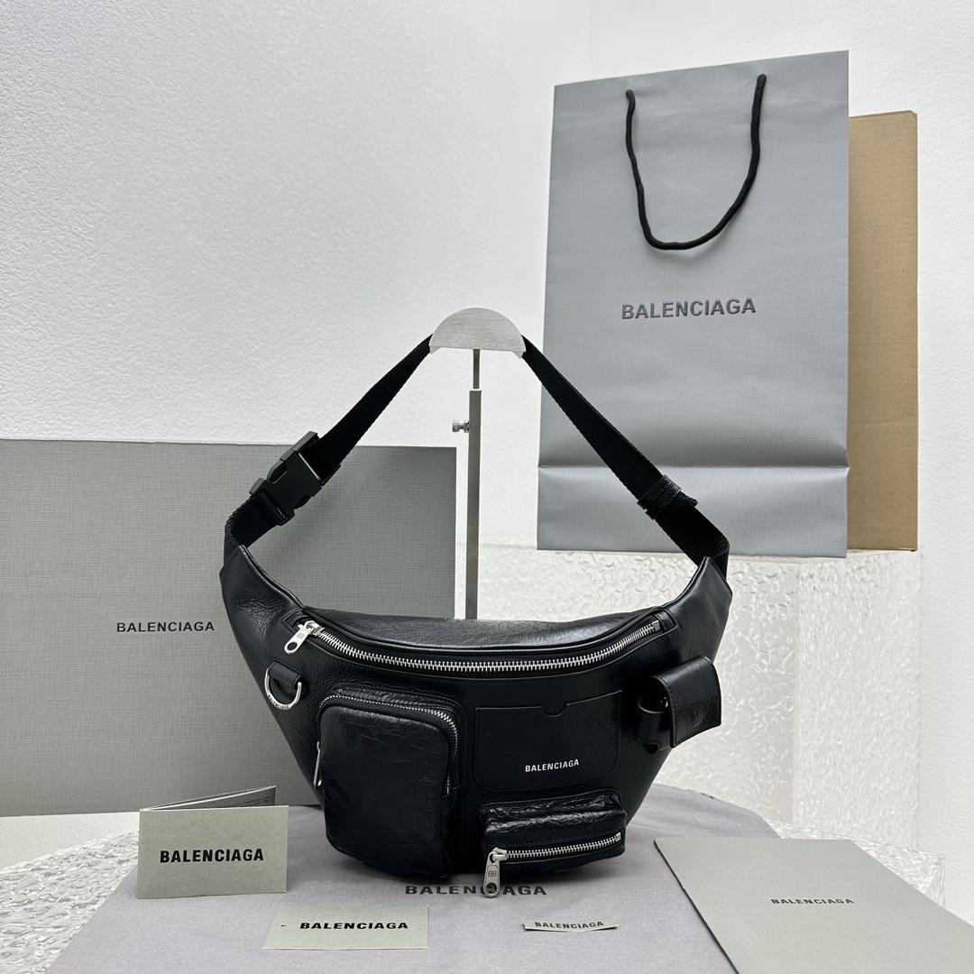 Balenciaga Superbusy Beltpack In Black - FashionPlug