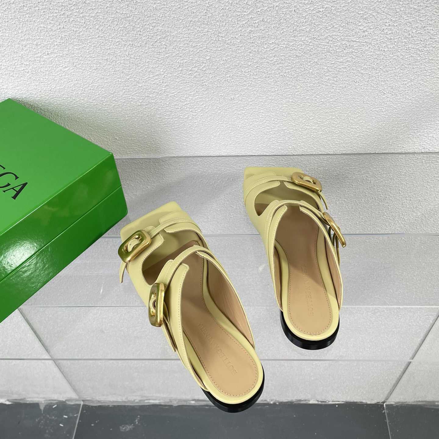 Bottega Veneta Stretch Buckle Mule Sandal Flat - FashionPlug