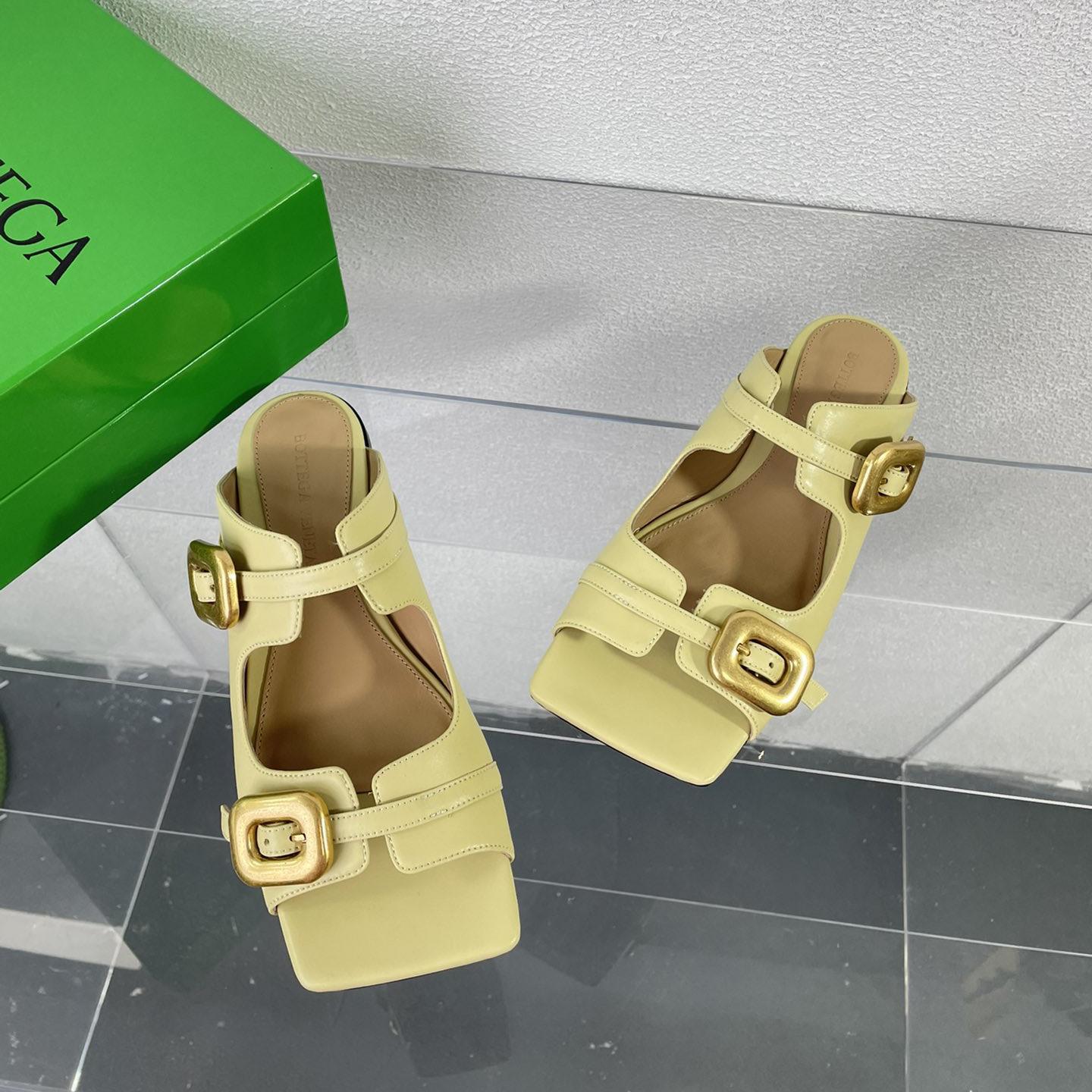 Bottega Veneta Stretch Buckle Mule Sandal Flat - FashionPlug