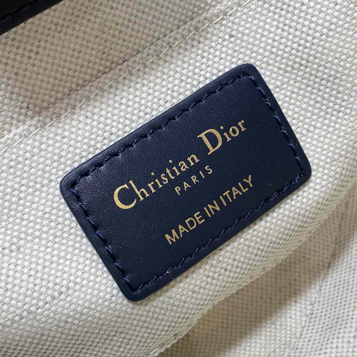 Dior Small Dior Key Bag - FashionPlug
