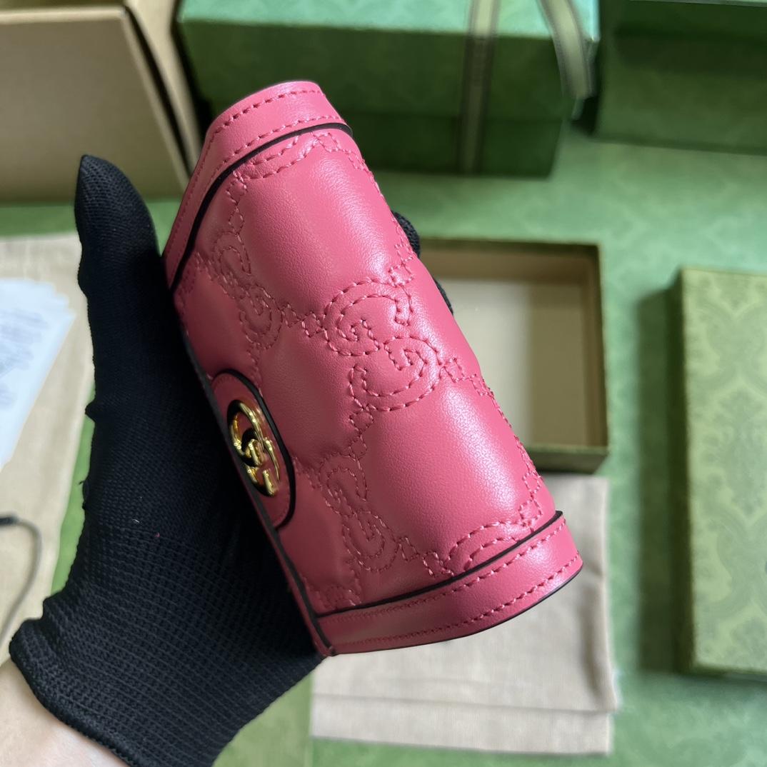 Gucci GG Matelasse Card Case Wallet - FashionPlug