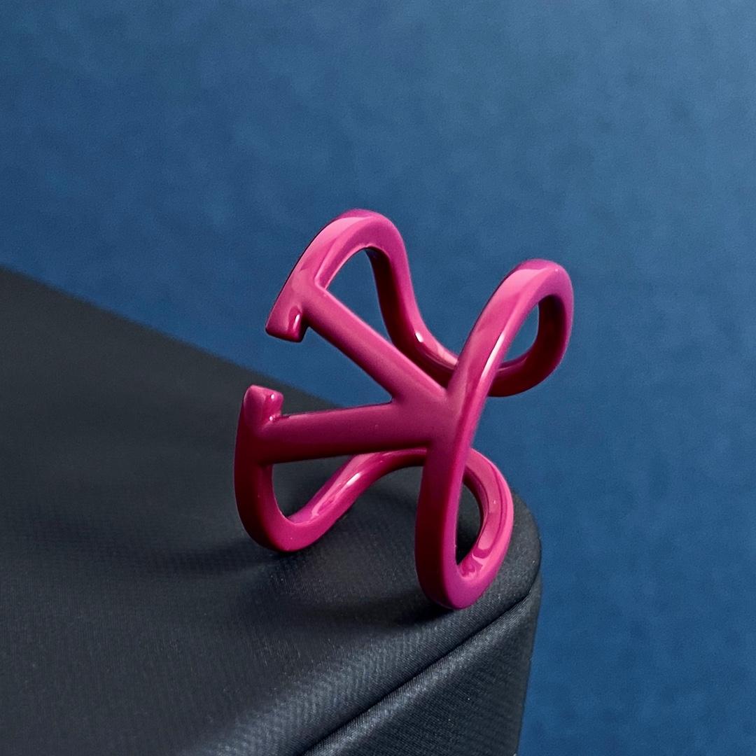 Valenti VLogo Signature Metal Ring - FashionPlug