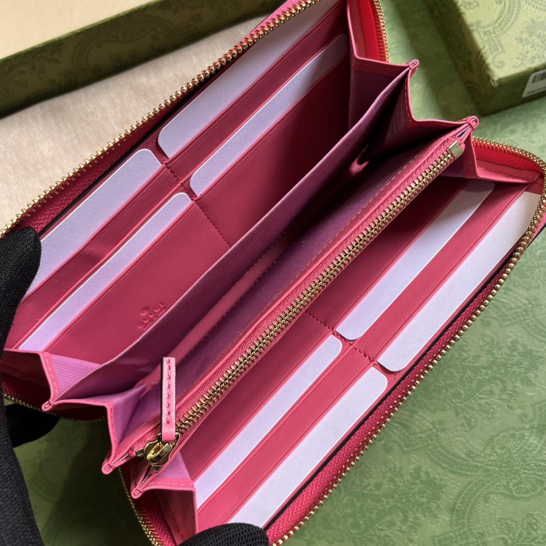 Gucci GG Matelasse Zip-around Wallet - FashionPlug