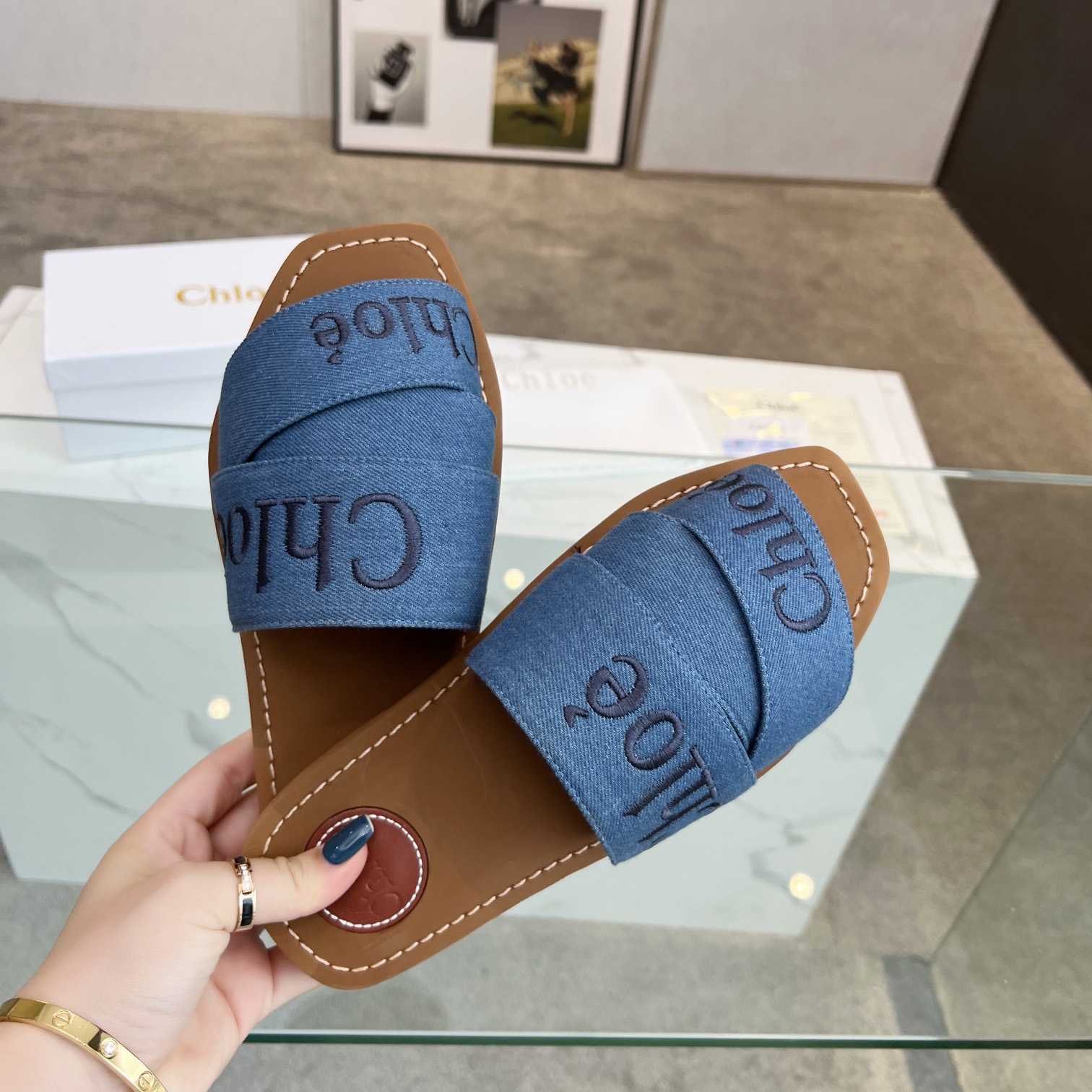 Chloe Woody Flat Mule - FashionPlug