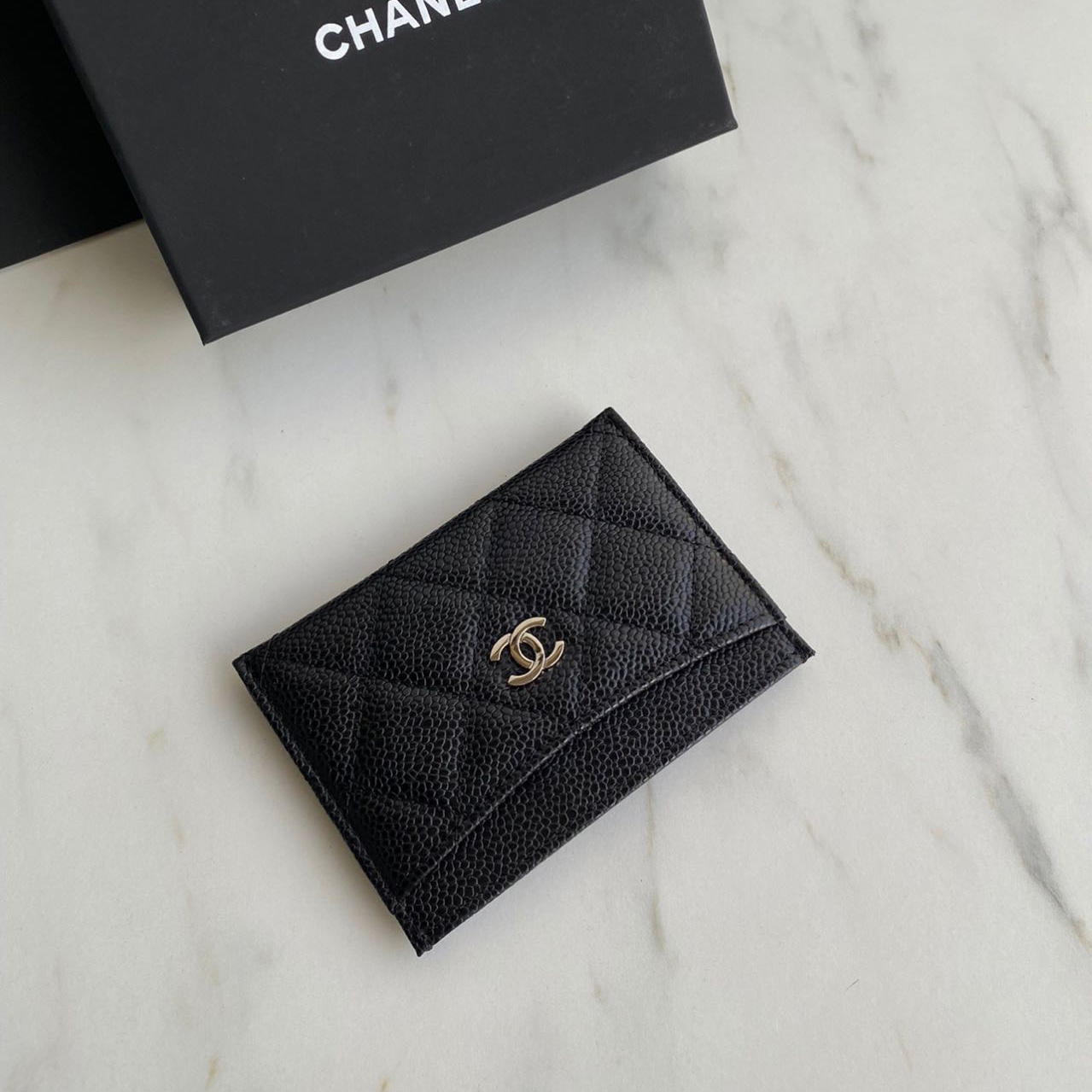 Chanel Classic Card Holder - FashionPlug