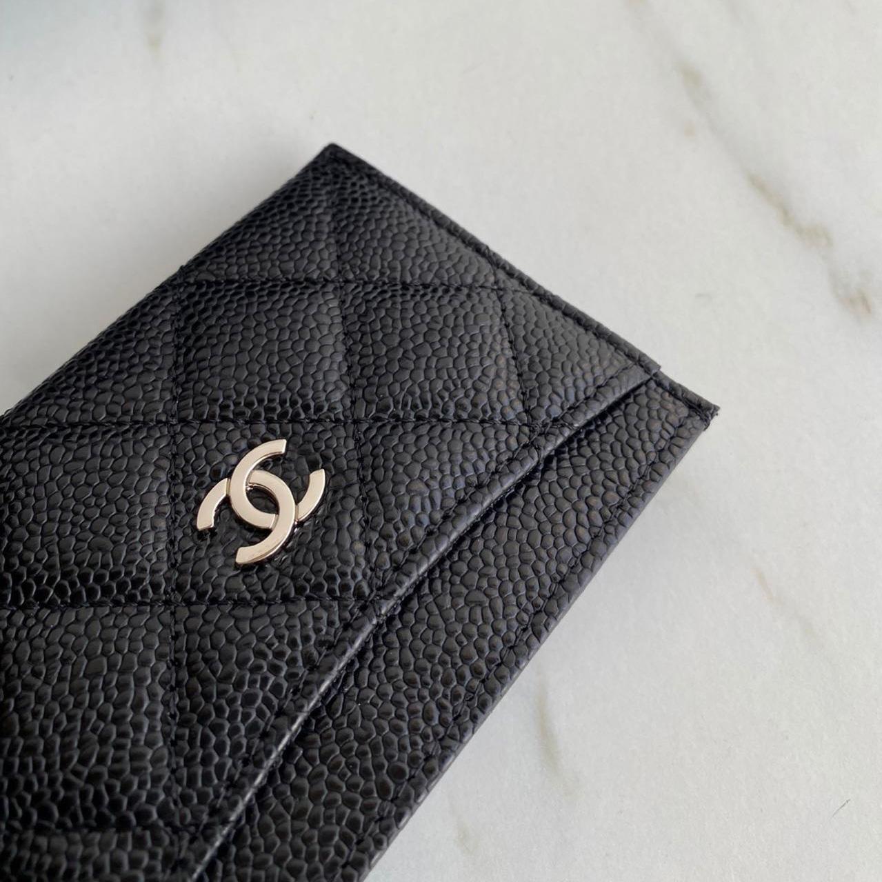 Chanel Classic Card Holder - FashionPlug