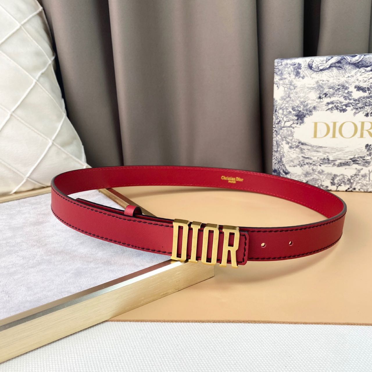 Dior D-Fence Reversible Belt  - FashionPlug