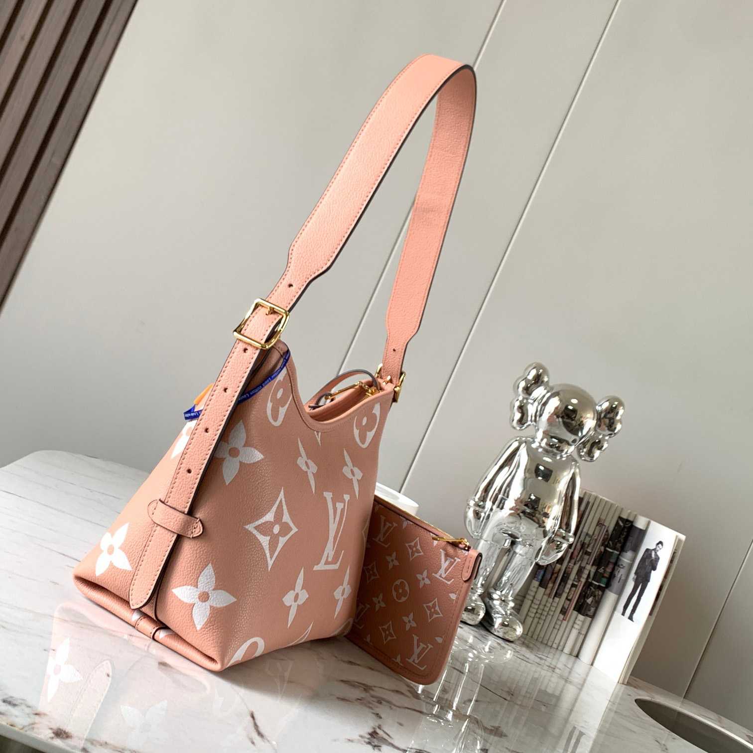 Louis Vuitton CarryAll PM Bag (24 x 29.5 x 12 cm)   M46298 - FashionPlug