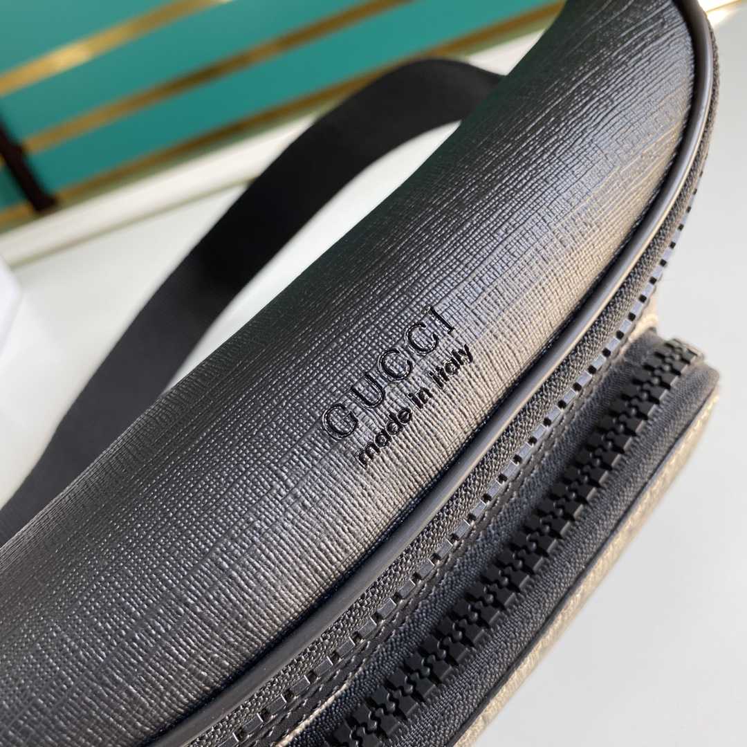 Gucci GG Supreme Monogram Belt Bag (23-11.5-7.5cm) - FashionPlug