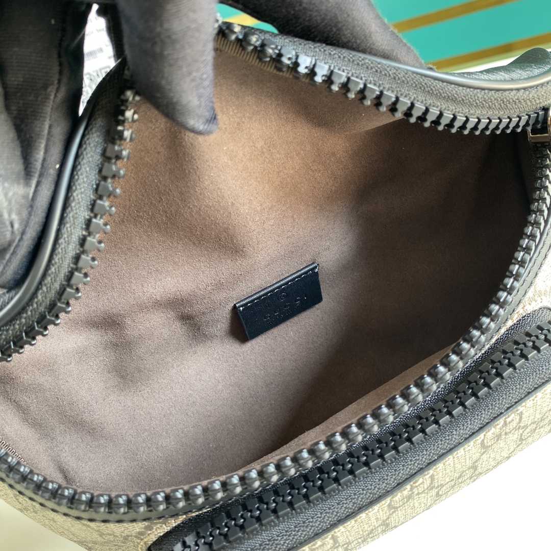 Gucci GG Supreme Monogram Belt Bag (23-11.5-7.5cm) - FashionPlug