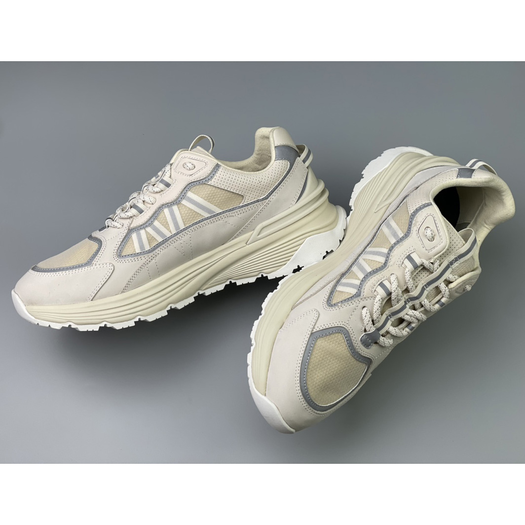Moncler Lite Runner Low Top Sneaker - FashionPlug