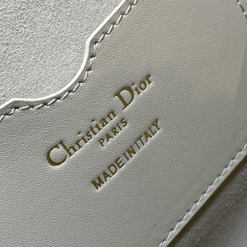 Dior Bobby East-West Bag - FashionPlug