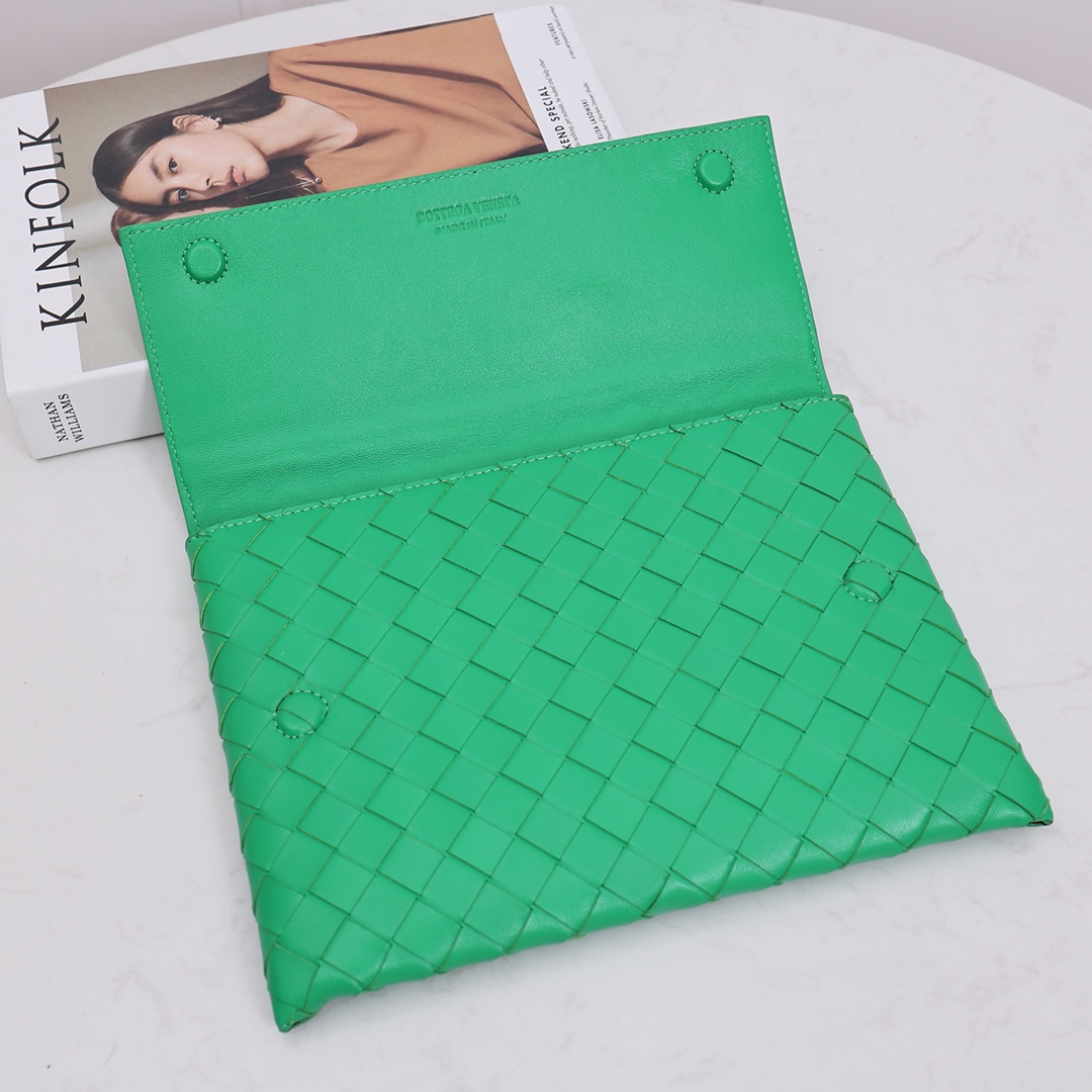 Bottega Veneta Flap Pouch - FashionPlug