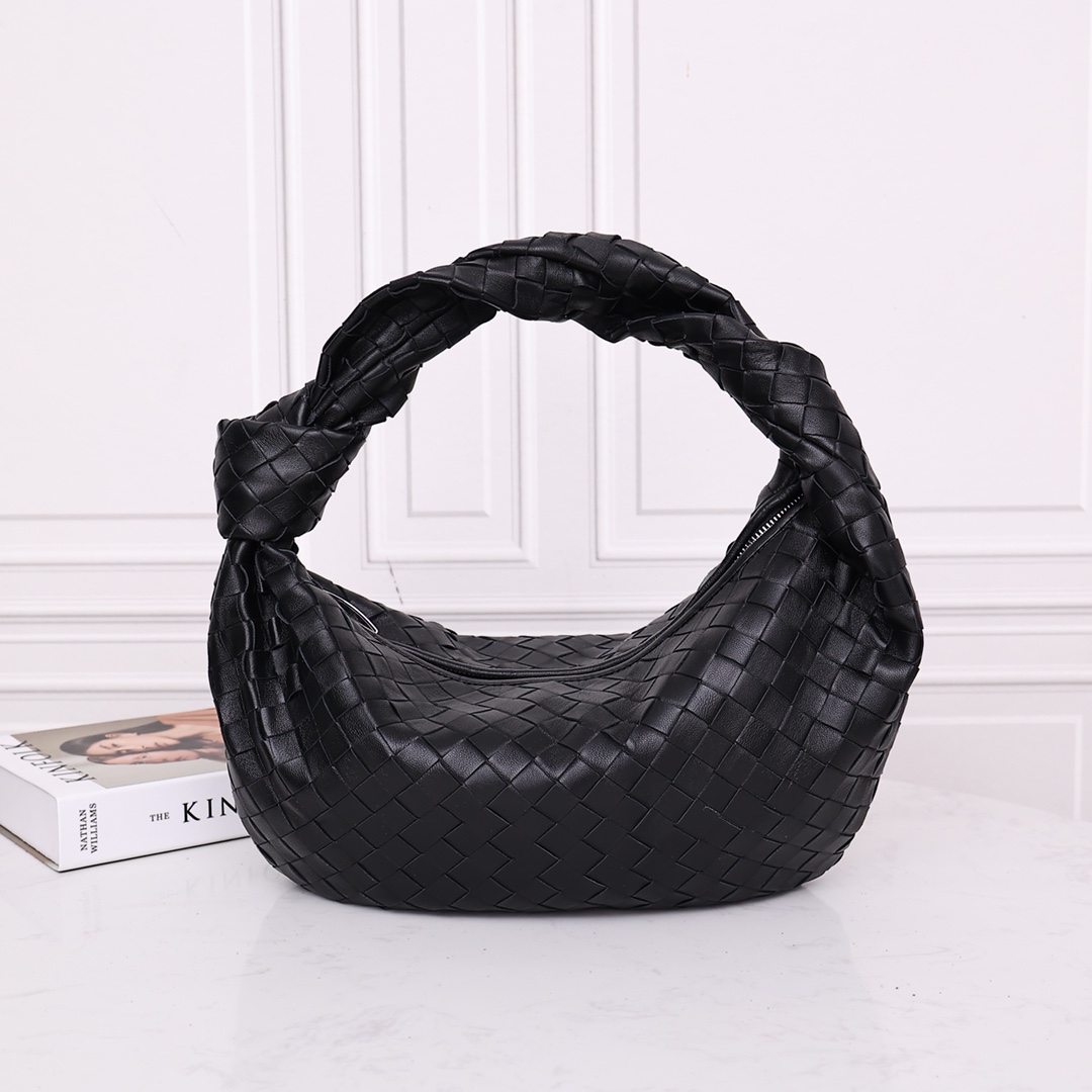 Bottega Veneta Small Jodie - FashionPlug