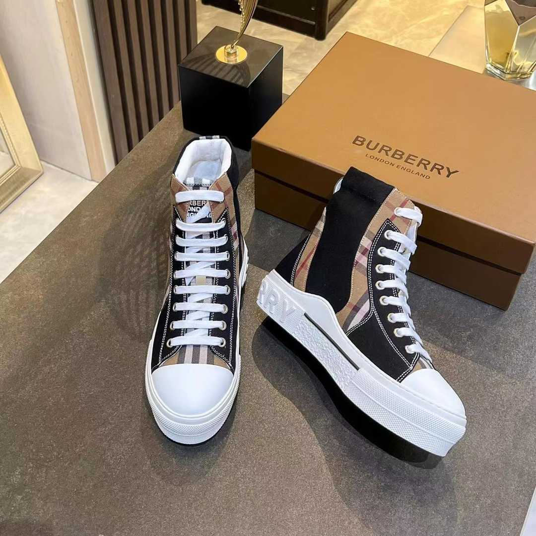 Burberry Vintage Check Lace-up Sneakers - FashionPlug
