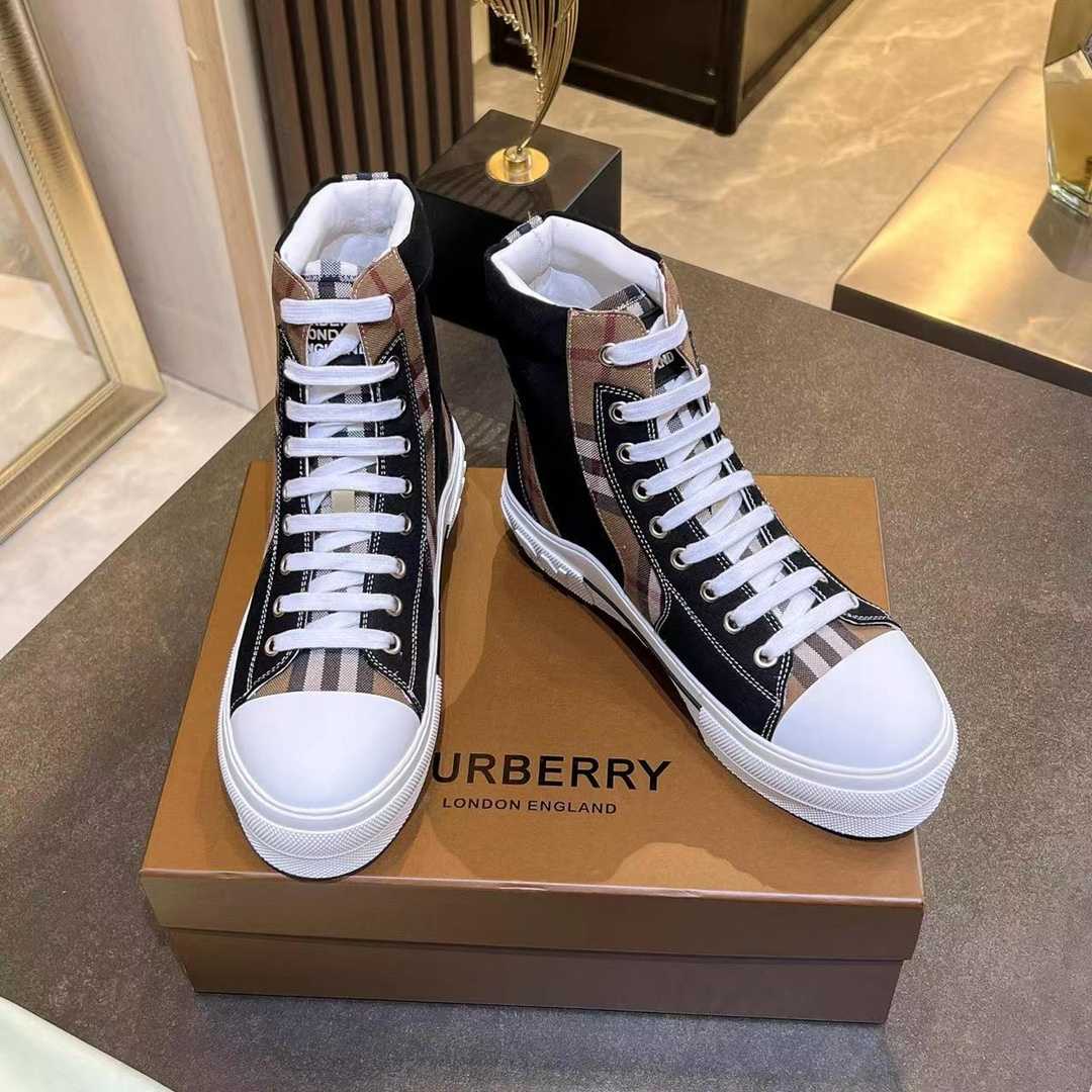 Burberry Vintage Check Lace-up Sneakers - FashionPlug