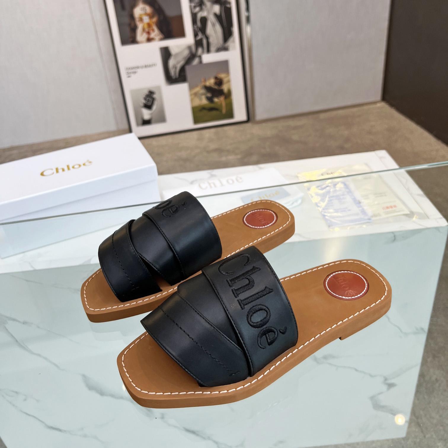 Chloe Woody Flat Mule - FashionPlug