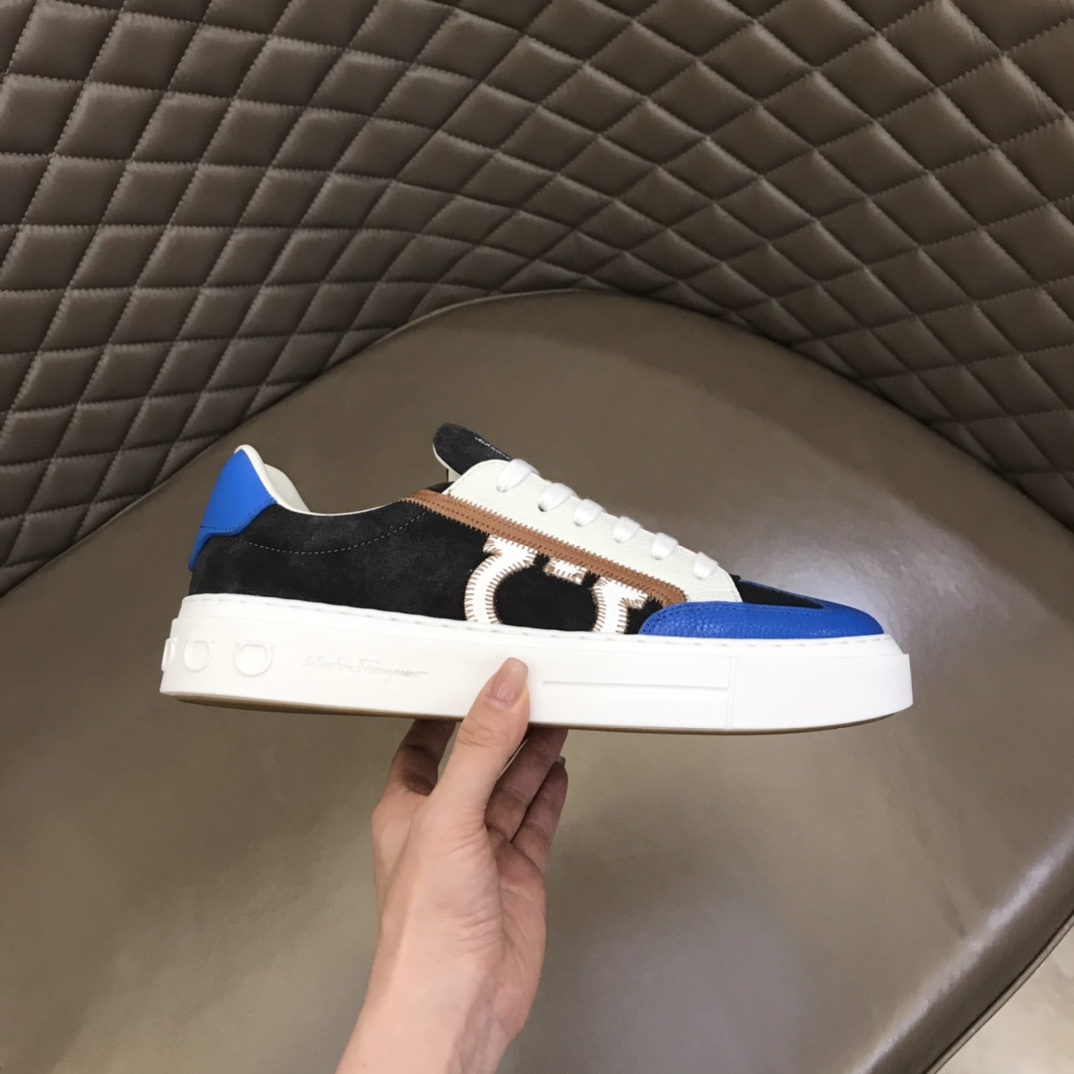 Ferragamo Gancini Sneaker - FashionPlug