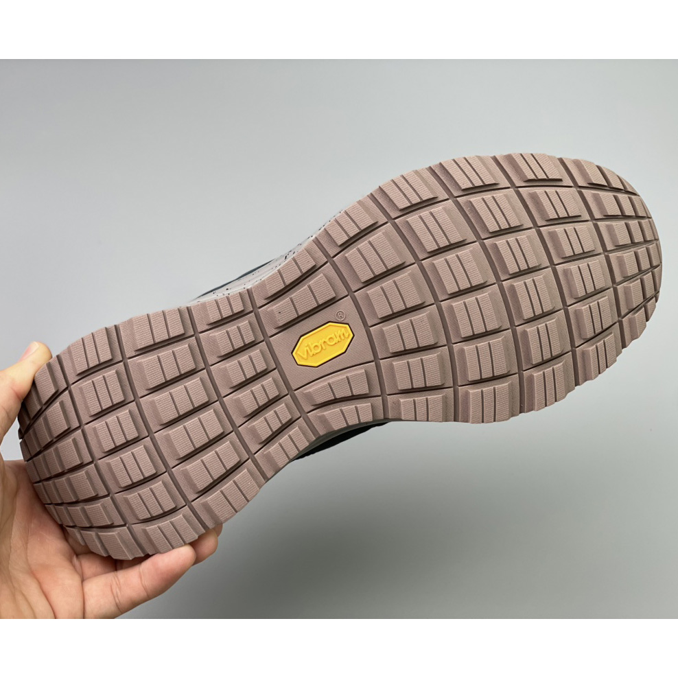 Moncler Lite Runner Low Top Sneaker - FashionPlug