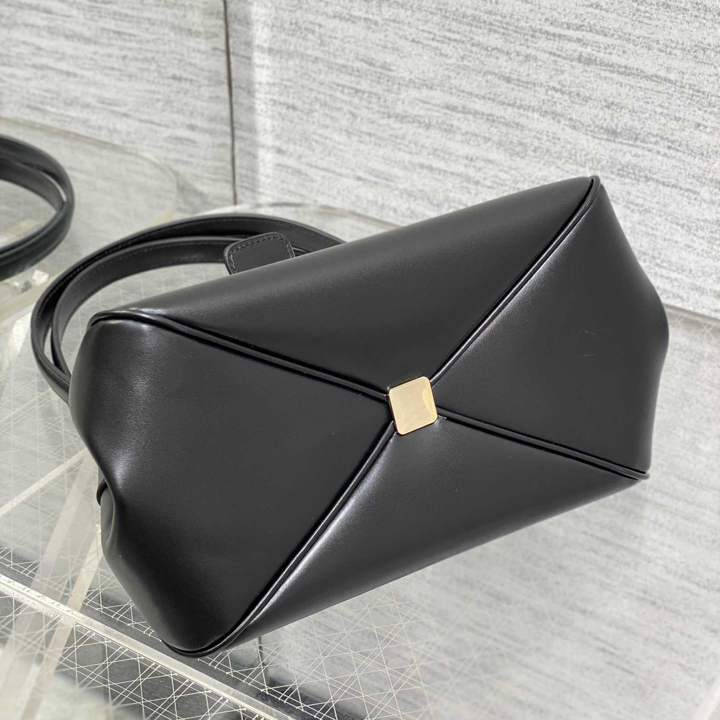 Dior Small Dior Key Bag - FashionPlug