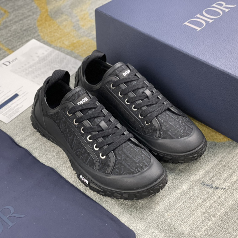 Dior Diorizon Hiking Shoe - FashionPlug