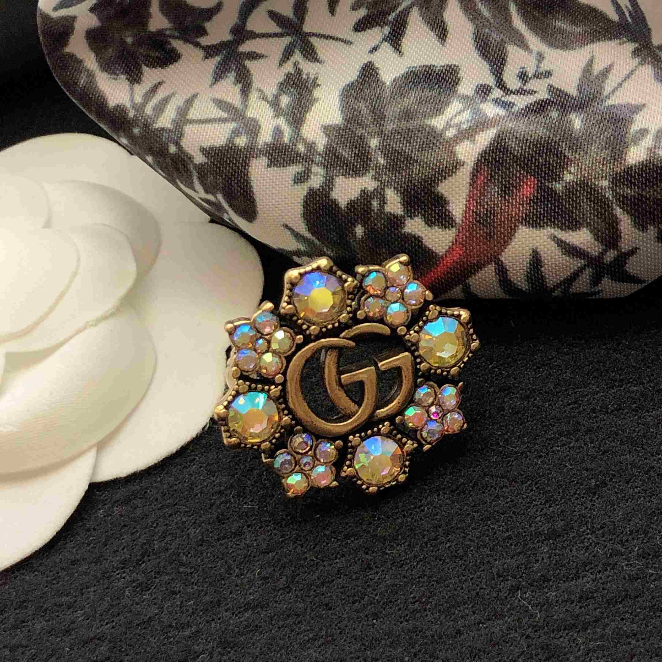 Gucci Double G Crystal Flower Ring - FashionPlug