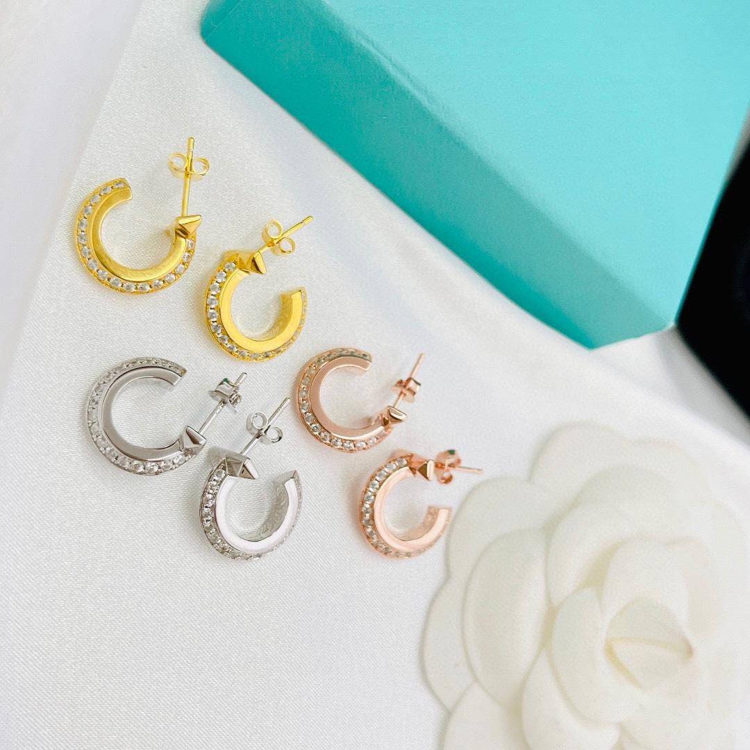 Tiffany&CO T1 Hoop Earrings - FashionPlug