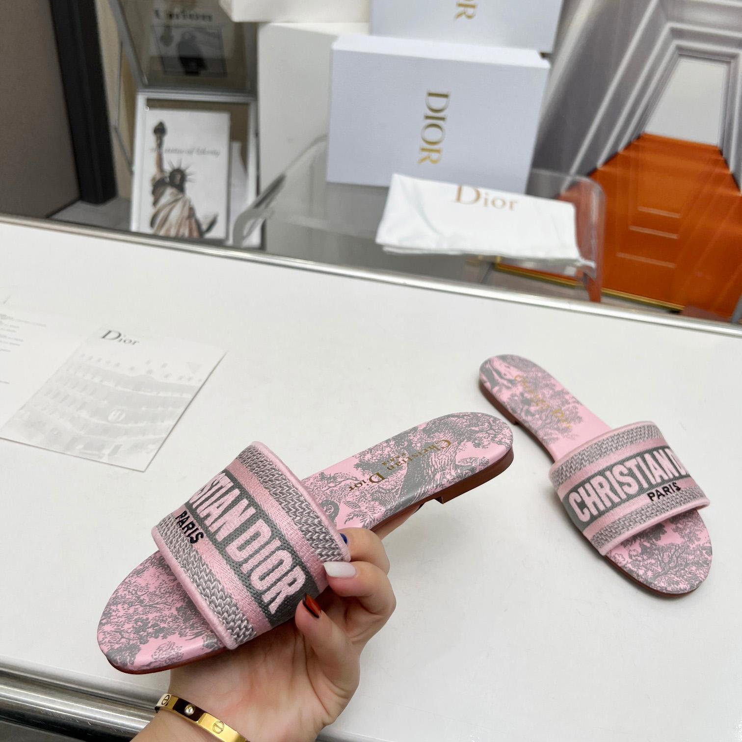 Dior Dway Slide - FashionPlug