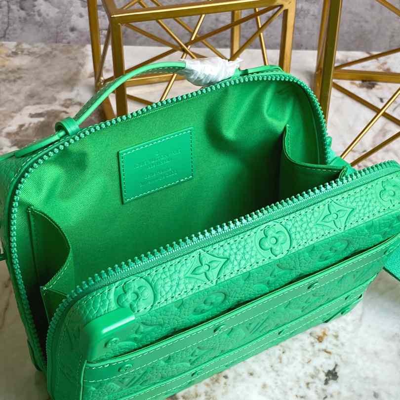 Louis Vuitton Handle Soft Trunk (21.5 x 15 x 7cm)  M20956 - FashionPlug