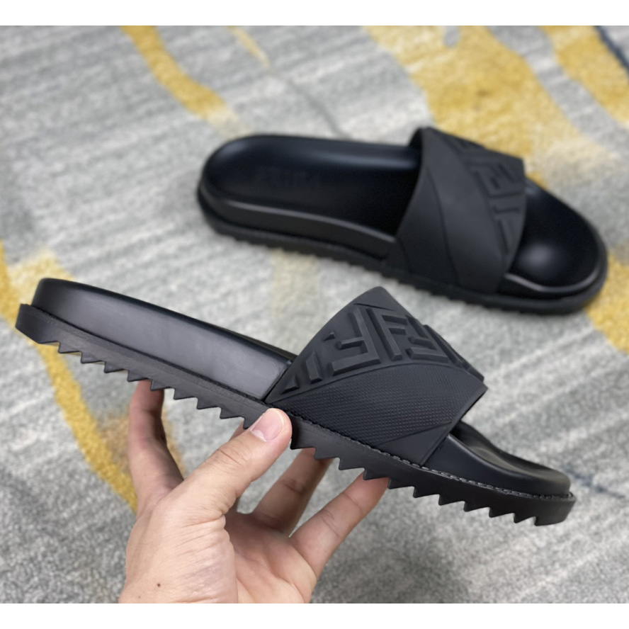 Fendi Black Rubber Footbed - FashionPlug