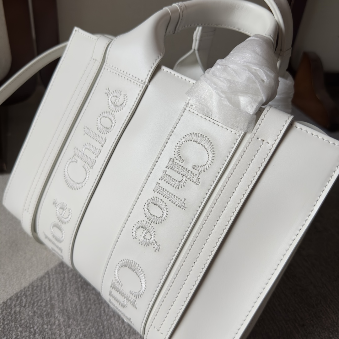 Chloe Small Woody Tote Bag - FashionPlug